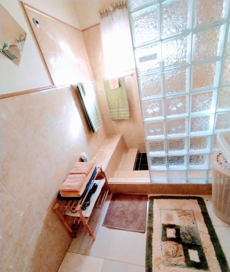 Gables Vacation Rentals With Private Gated Parking Onsite Knockpatrick Εξωτερικό φωτογραφία
