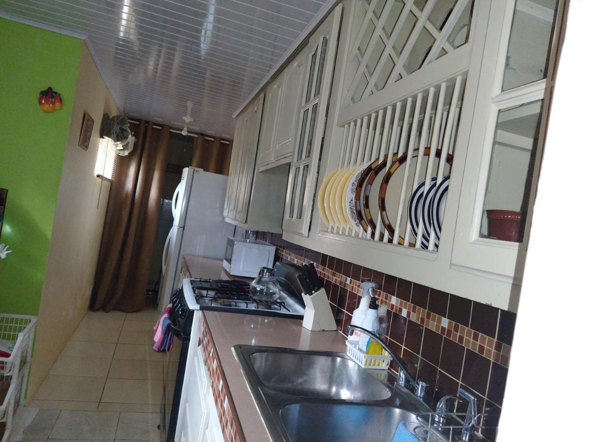 Gables Vacation Rentals With Private Gated Parking Onsite Knockpatrick Εξωτερικό φωτογραφία