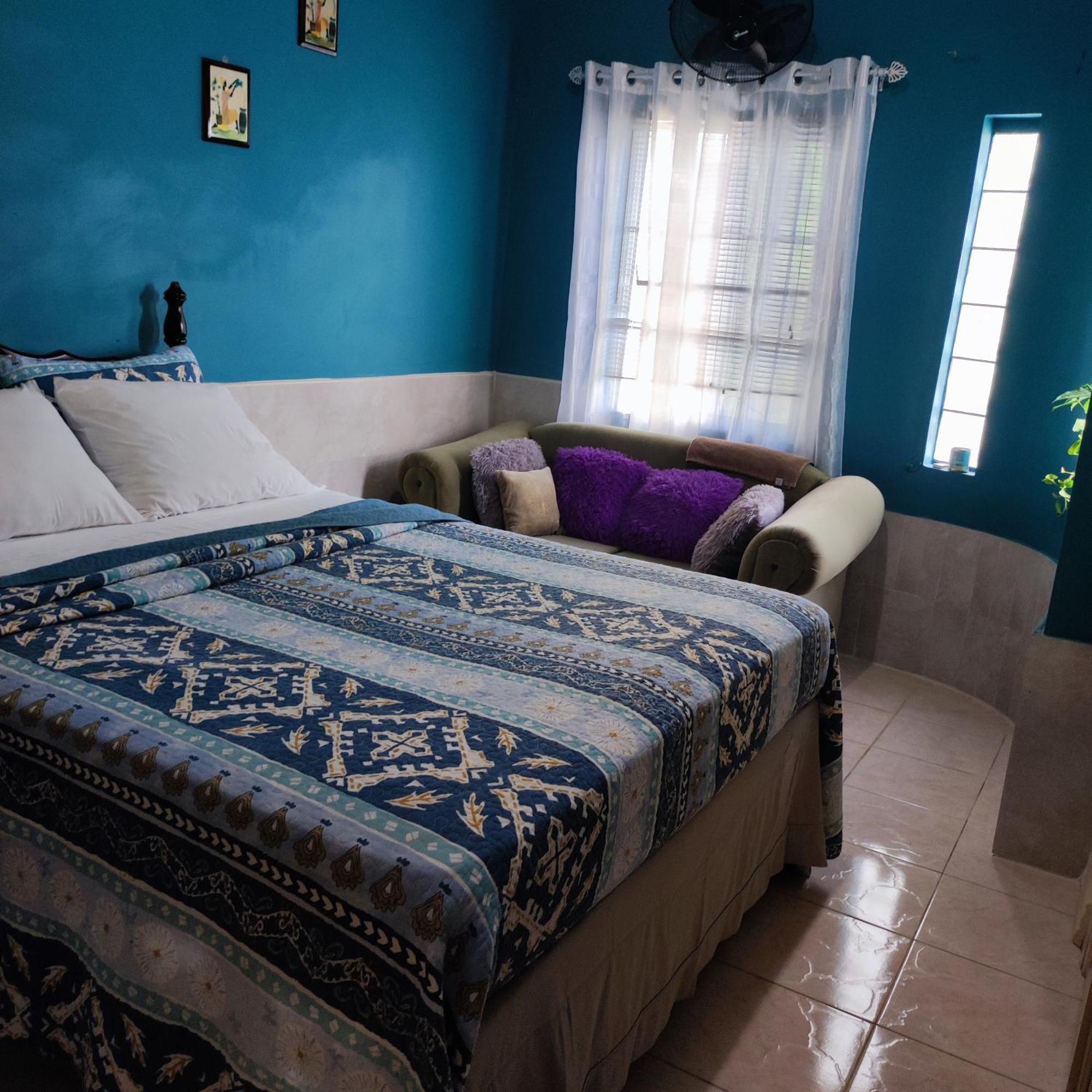 Gables Vacation Rentals With Private Gated Parking Onsite Knockpatrick Εξωτερικό φωτογραφία